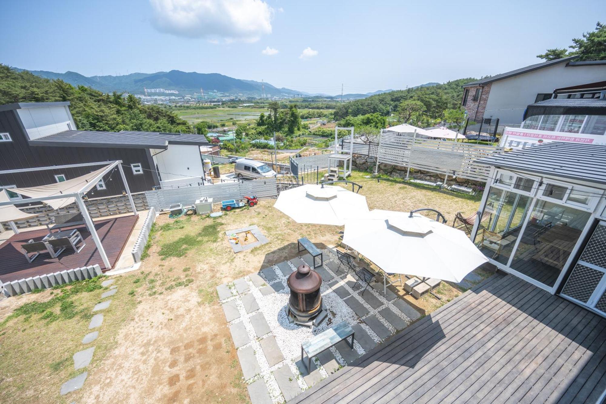 Kyoengju Jng Poolvilla Gyeongju Bilik gambar